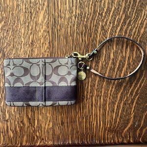 Coach Wristlet Brown One Size